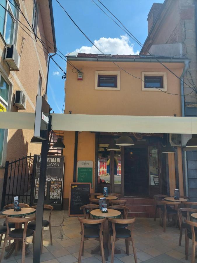 Bulevar Apartments Pozsarevác Kültér fotó