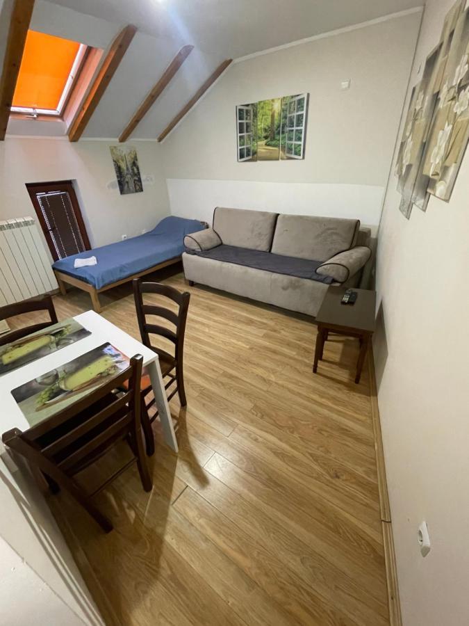 Bulevar Apartments Pozsarevác Kültér fotó