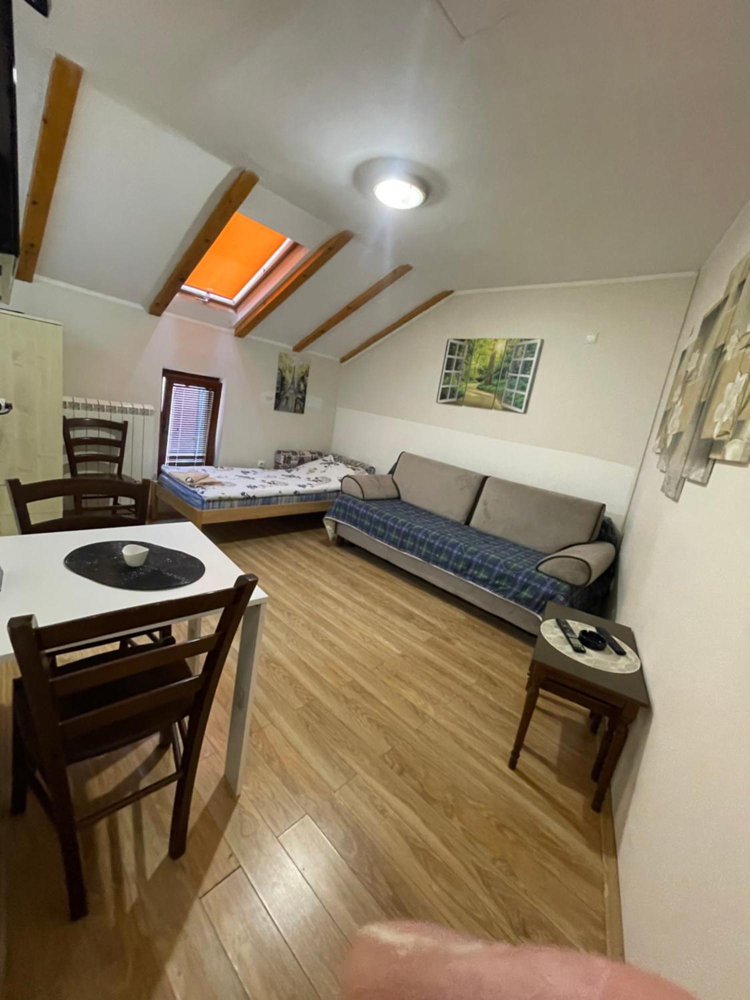Bulevar Apartments Pozsarevác Kültér fotó
